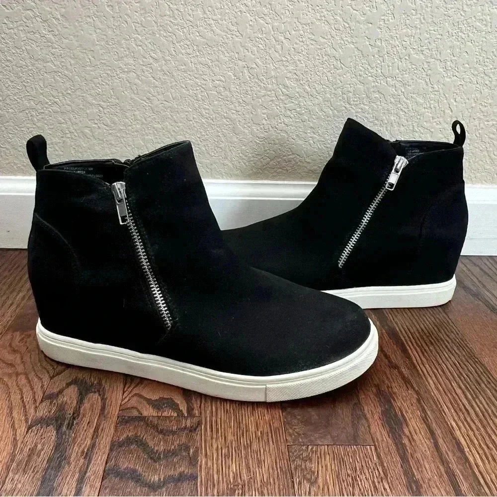 Madden Girl Steve Madden Piperr Wedgie Sneaker Bootie Black Size 10 Side Zip $95